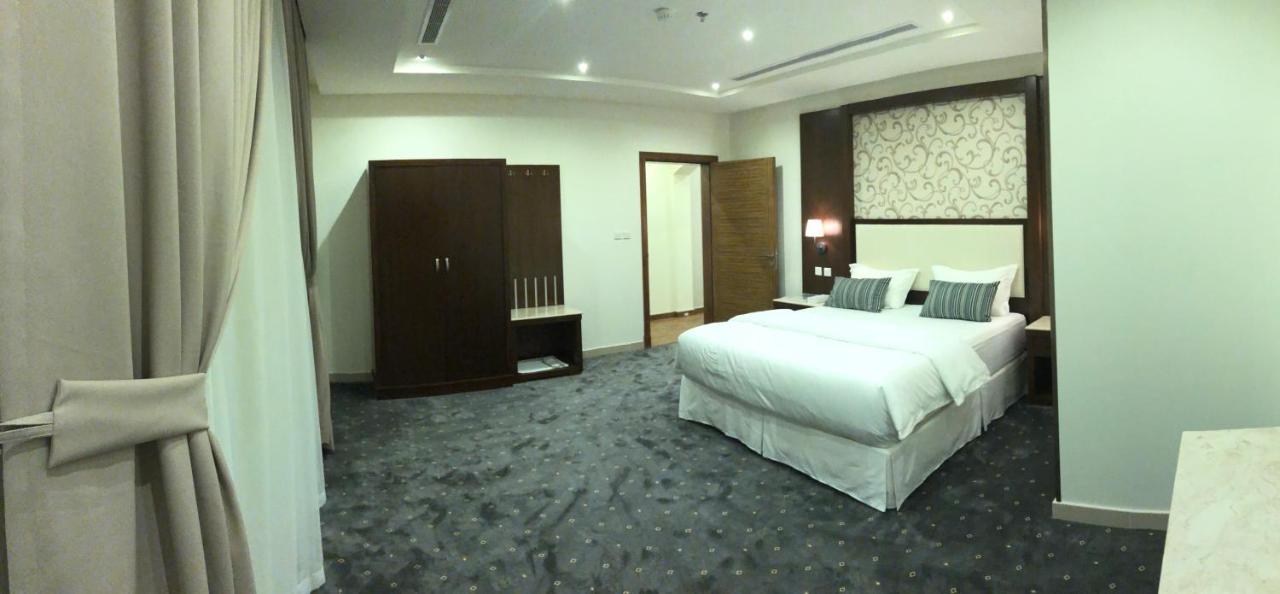 حياة إن للأجنحة الفندقية -جده Jeddah Exterior photo